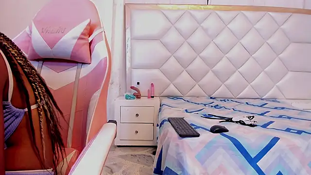 michelleblair1 online show from 03/29/26, 12:38