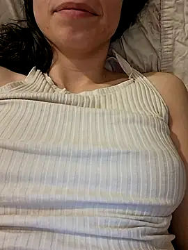 Bunny048 online show from 06/13/26, 03:37