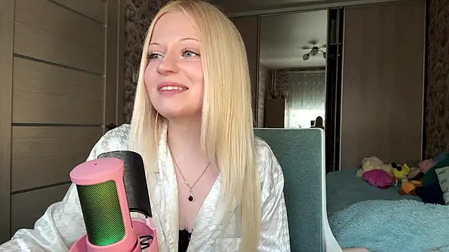 JeneeBIanks online show from 03/17/26, 11:46