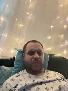 LaBuBupara online show from 02/27/26, 08:42