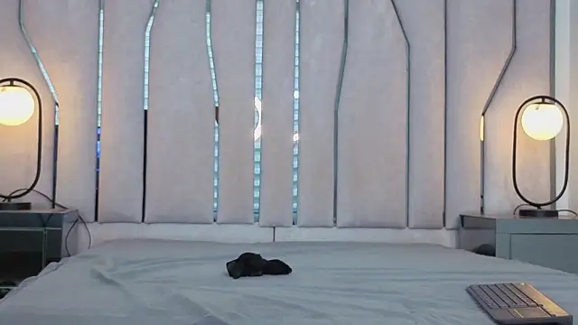 CHARLIE WALKERR online show from 04/16/26, 09:39