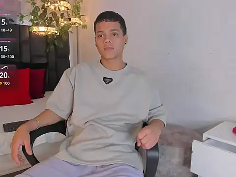 PATRIICKMILLER online show from 02/25/26, 03:43