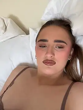 LolaRaeBabyy online show from 03/06/26, 02:35