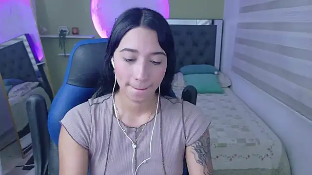 ivvoncute online show from 07/05/26, 04:19