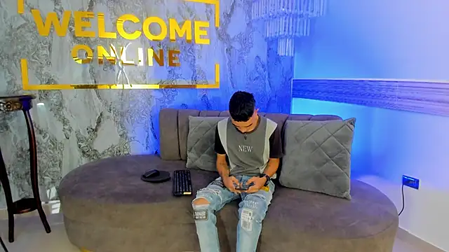 Emmastee online show from 03/03/26, 03:51