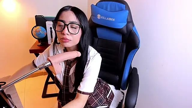 Valecute  online show from 03/25/26, 08:04