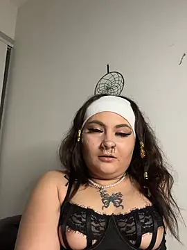 chanelle dioor online show from 02/24/26, 07:45