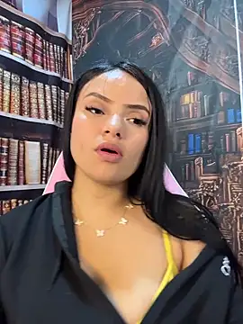 AntonellaStorm  online show from 03/08/26, 02:04