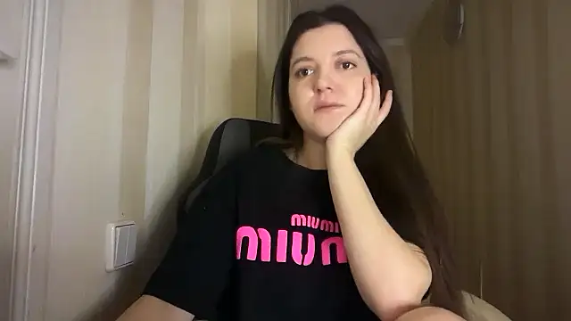 Eloise Pattie online show from 02/25/26, 11:03