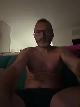 Snapshot of ivandotato23 chatting on 08/02/26, 08:51 ivandotato23 online show from 08/02/26, 08:51