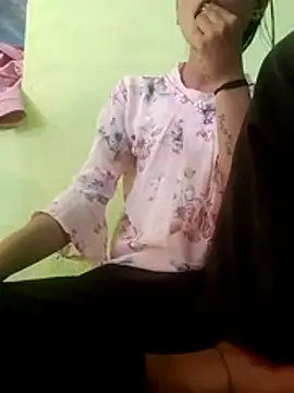 wifedesi7050 online show from 03/24/26, 07:24