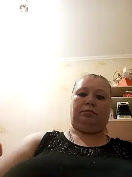 Snapshot of KiraStanton chatting on 07/19/26, 06:33 KiraStanton online show from 07/19/26, 06:33