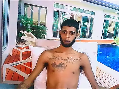 CharmingIndian1 online show from 04/18/26, 06:34