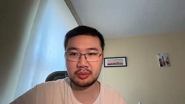 jasonryu2025 online show from 04/21/26, 09:48