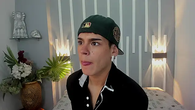 Mk Desire online show from 03/05/26, 02:29