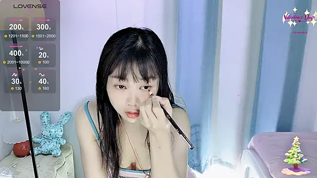 okyssa online show from 04/10/26, 02:55