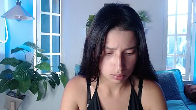 milk chloe  online show from 03/04/26, 01:28