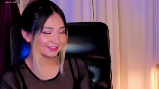 Baby foxx online show from 04/14/26, 10:43