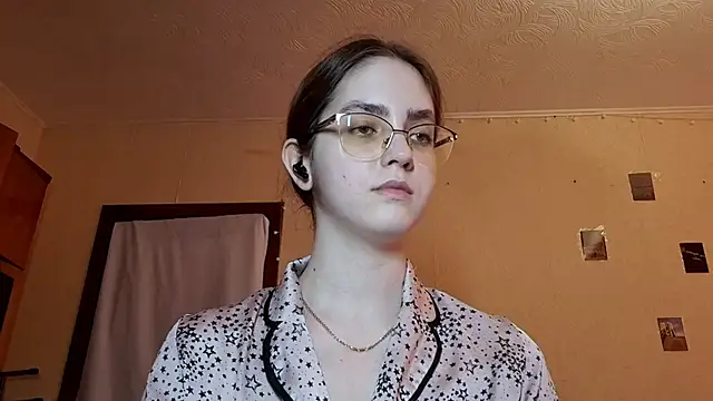 Katelemon online show from 04/03/26, 11:19