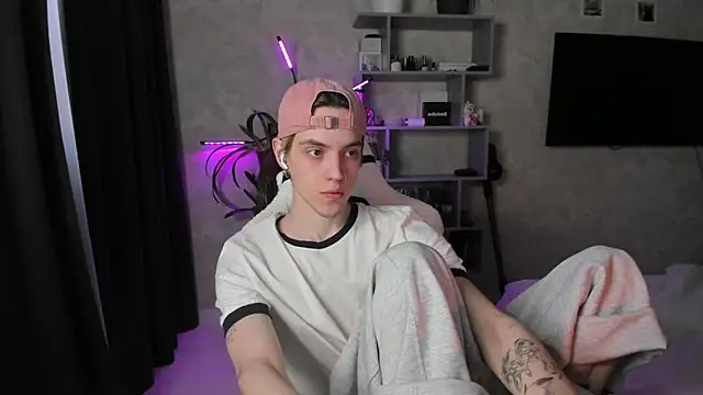 Jesse Miller online show from 03/06/26, 01:07