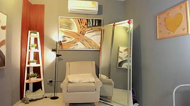 cailing  online show from 03/25/26, 10:54