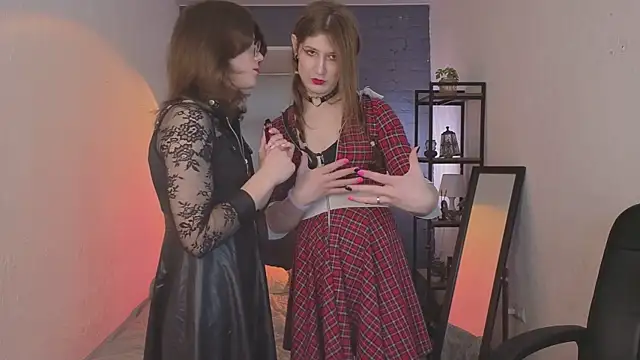 ZoriaLovesLuna online show from 03/29/26, 02:06