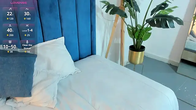  jamiila online show from 04/21/26, 06:34