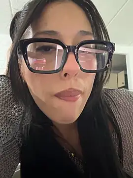 susi chimm online show from 03/19/26, 01:53