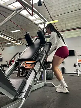 susi chimm online show from 03/19/26, 01:59