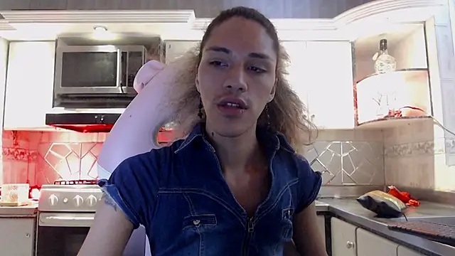 CrisOzzz online show from 03/23/26, 05:50