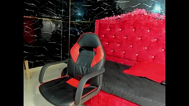 Snapshot of gaboking_ chatting on 03/16/26, 02:10 gaboking online show from 03/16/26, 02:10