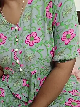 Queenlipx online show from 03/01/26, 05:04