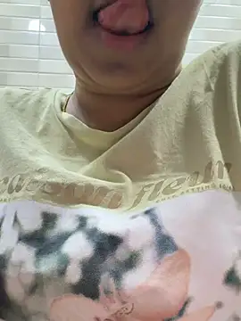 sessy grl online show from 05/27/26, 09:23