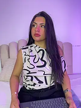 Snapshot of celeste_z chatting on 06/16/26, 12:41 celeste z online show from 06/16/26, 12:41