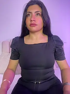 Snapshot of celeste_z chatting on 06/19/26, 01:26 celeste z online show from 06/19/26, 01:26