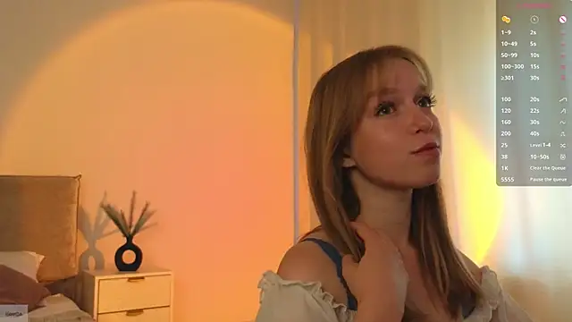 Snapshot of _Selestia_ chatting on 07/05/26, 01:29 Selestia online show from 07/05/26, 01:29