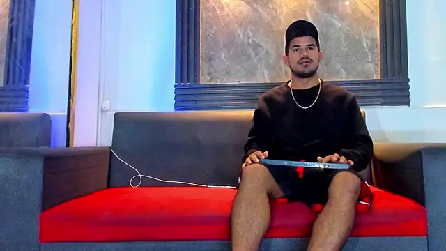 Latins on fire online show from 04/12/26, 11:37