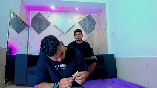 Latins on fire online show from 04/23/26, 11:20