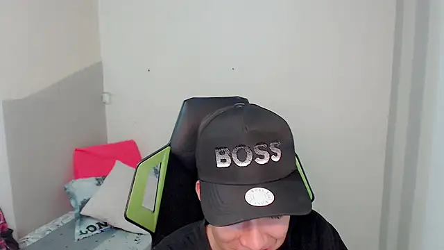 Street poemm  online show from 04/07/26, 08:31