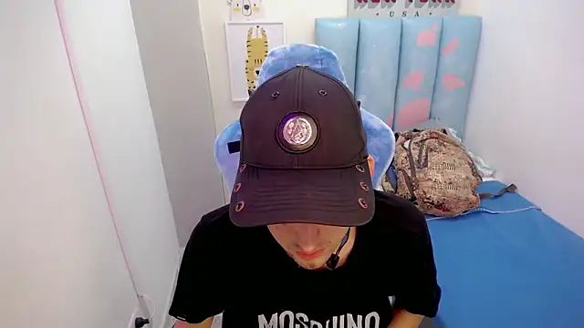 Houston bby  online show from 02/27/26, 08:42