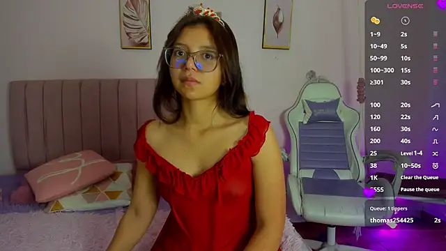 Zoow bluussh online show from 04/03/26, 12:36