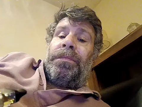 stud2512 online show from 02/24/26, 08:51