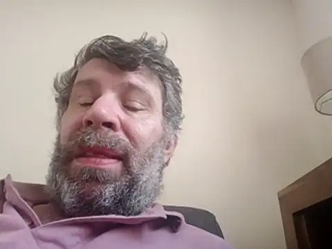 stud2512 online show from 02/25/26, 11:20