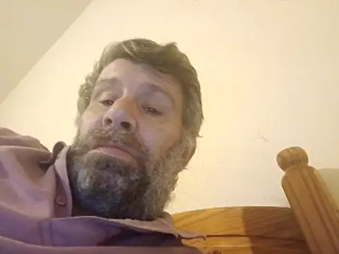 stud2512 online show from 02/25/26, 11:25