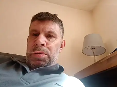 stud2512 online show from 05/01/26, 01:37