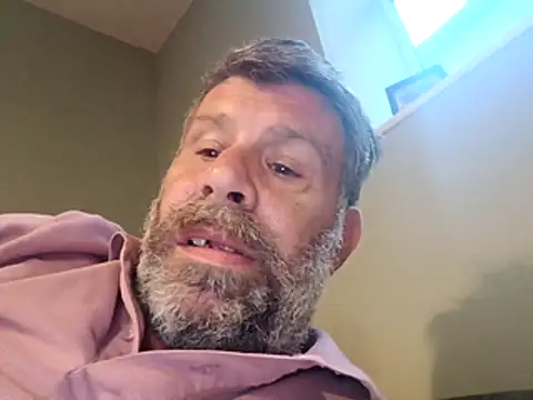 stud2512 online show from 05/28/26, 07:00