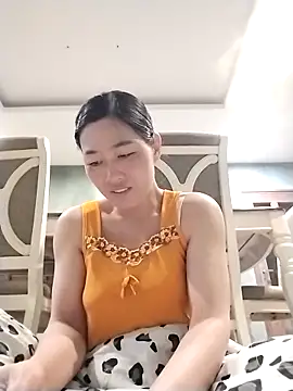 lris-Beauty77 online show from 02/24/26, 11:25