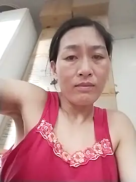 lris-Beauty77 online show from 04/08/26, 03:23