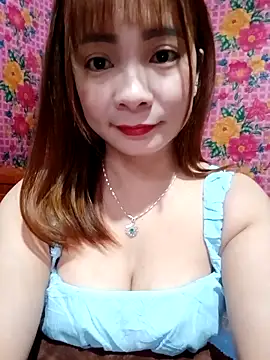 Snapshot of Him_MountainGirl26 chatting on 03/21/26, 02:16 Him MountainGirl26 online show from 03/21/26, 02:16