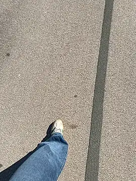 Snapshot of baiseurmeuf_parfait chatting on 02/22/26, 12:04 baiseurmeuf parfait online show from 02/22/26, 12:04